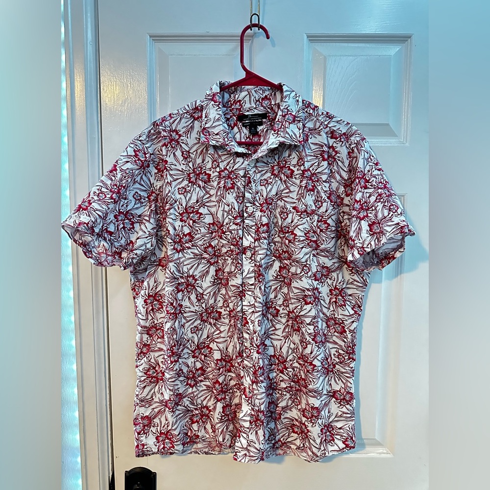 Marc Anthony Men’s Hawaiian Shirt